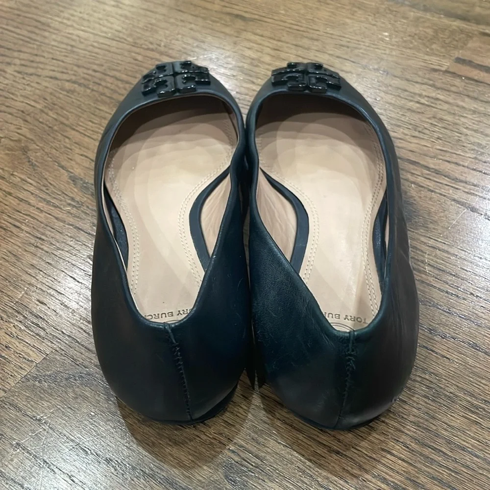 Tory Burch Black Leather Raphael Logo Ballet Flats Sz 8.5 Like New